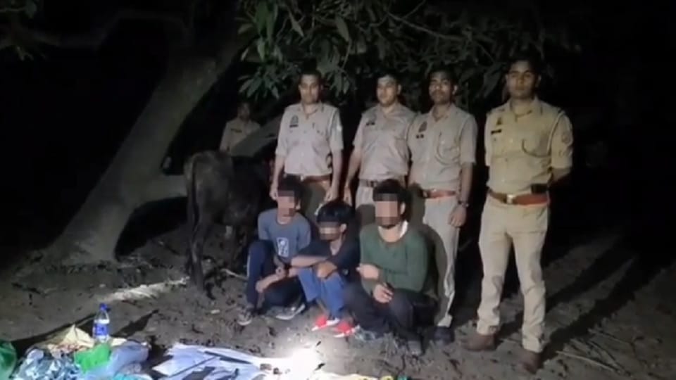 Police arrested six miscreants after an encounter in hapur