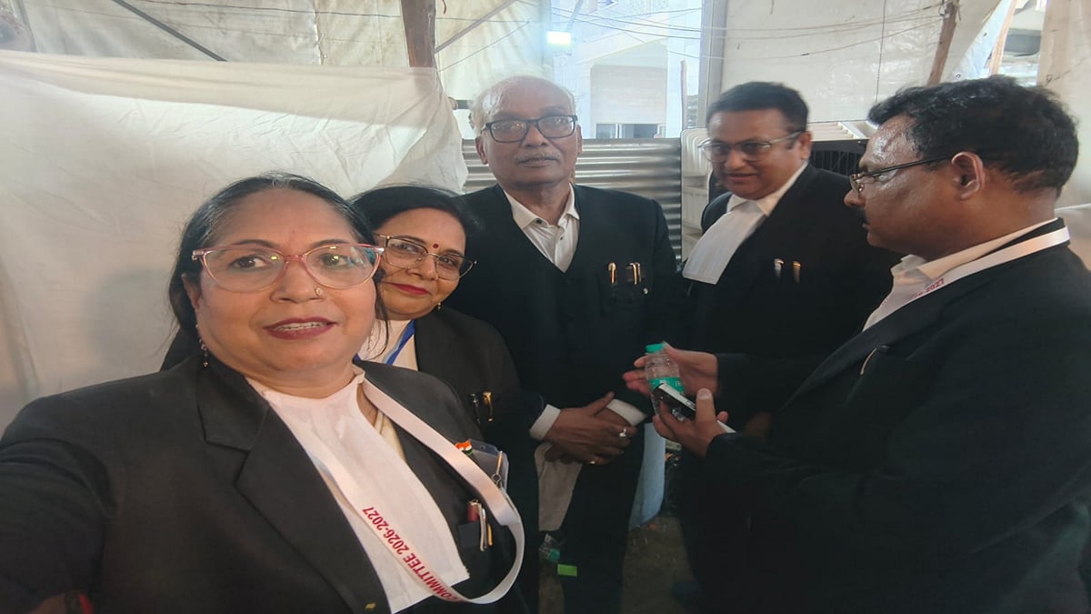 प्रयागराज: हाईकोर्ट बार एसोसिएएशन के दो बार अध्यक्ष रह चुके हैं राधाकांत, भाई थे यूपी सरकार में कैबिनेट मंत्री