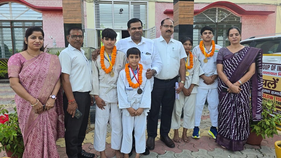 मेरठ: एमएस इंटरनेशनल स्कूल के विद्यार्थियों ने नेशनल गेम्स में लहराया परचम, जीते चार स्वर्ण और एक कांस्य पदक