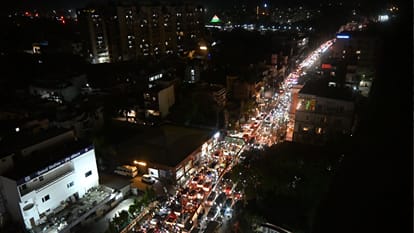 MLC Elections Crowds for nominations 100 vehicles on roads traffic crawled in jams at Collectorate and Rathyat