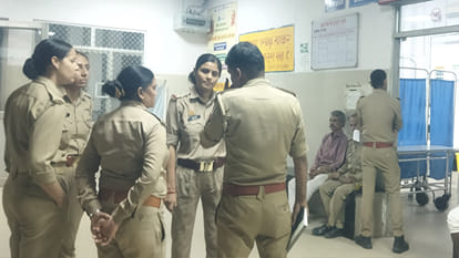 Condition of mother and newborn deteriorated during delivery at Kanshiram Hospital; deaths spark outcry