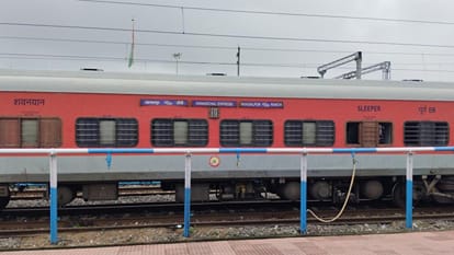 भागलपुर-रांची वनांचल एक्सप्रेस
