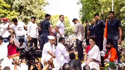 opposition has no public issues so election commission is the target