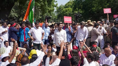 Opposition MPs hold protest march over the issue of 'vote theft'; Sansad Marg blocked from all sides