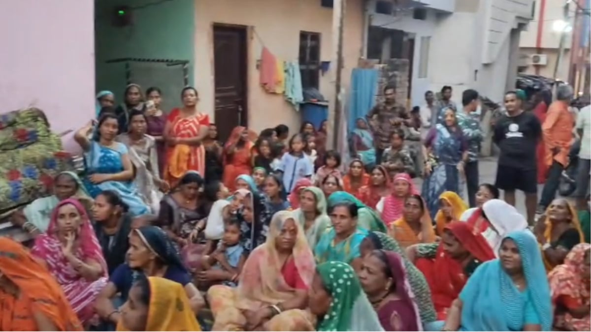 ओंकारेश्वर: अतिक्रमण नोटिस पर रहवासियों में आक्रोश, सांसद-विधायक के दावों पर उठे सवाल