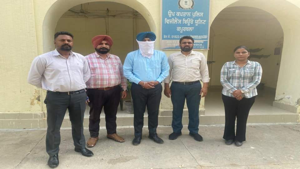 Sub-divisional engineer arrested in bribery case