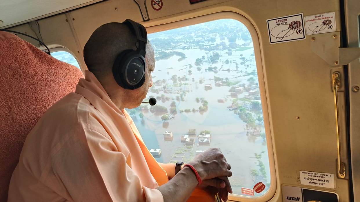Lucknow floods: CM conducts aerial survey, announces construction of Faizullaganj to Naimish embankment