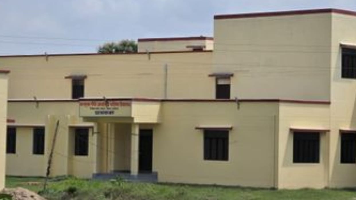 Jharkhand: 300 students lock up Kasturba Gandhi Vidyalaya, demand reinstatement