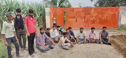 Meerut: Protest at Kanha Upvan Gaushala Over Alleged Poor Condition of Cattle, Deaths Claimed