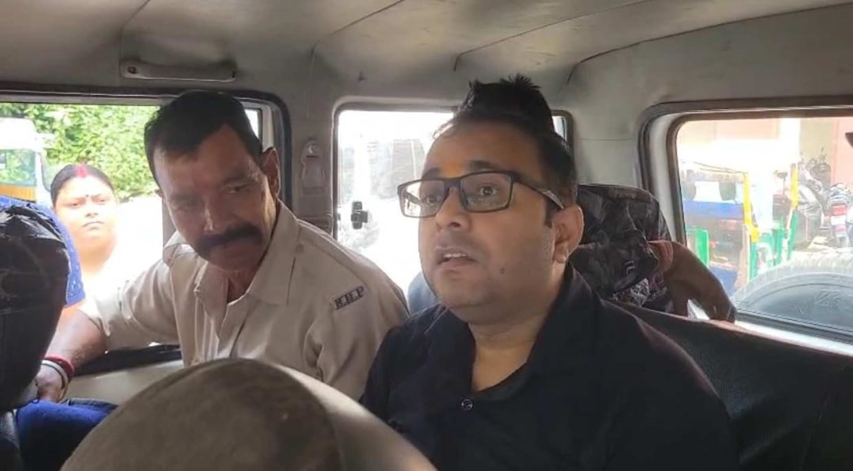 patna share market investment fraud shridhar pathak arrested four crore scam