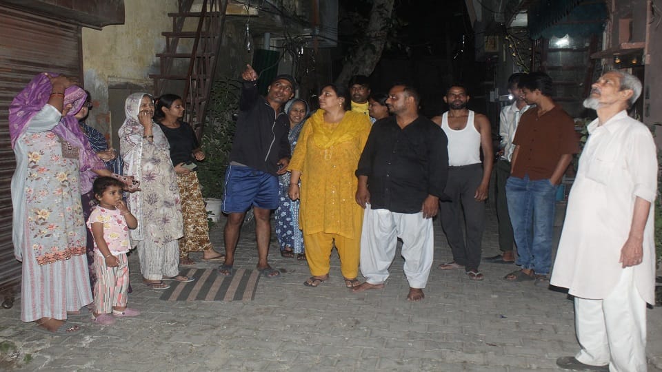UP: Tremors felt in Meerut and surrounding districts; flat residents shaken, panic prevailed for a while.