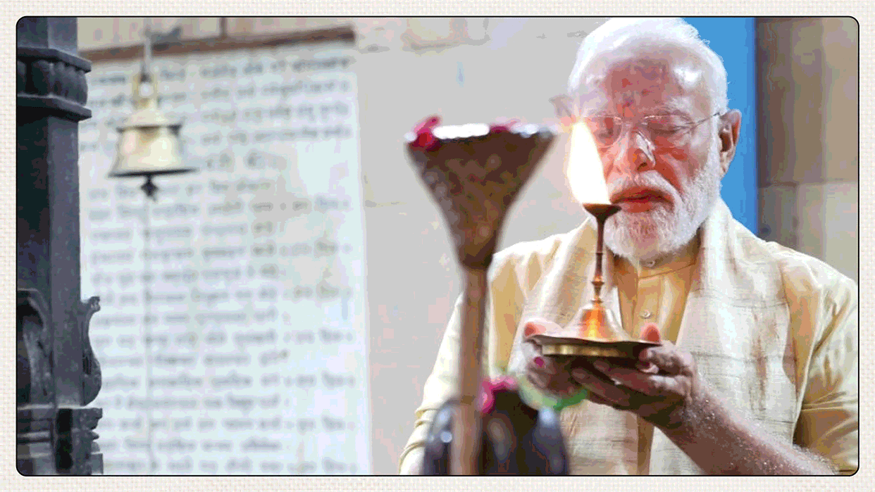 PM Modi completes 25 years in public life Prime Minister visits Ganpati's Temple in Delhi on special day