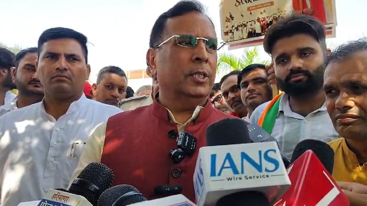 Former Finance Minister Abhimanyu visits Hansi: Sharp reaction regarding MLA Jassi