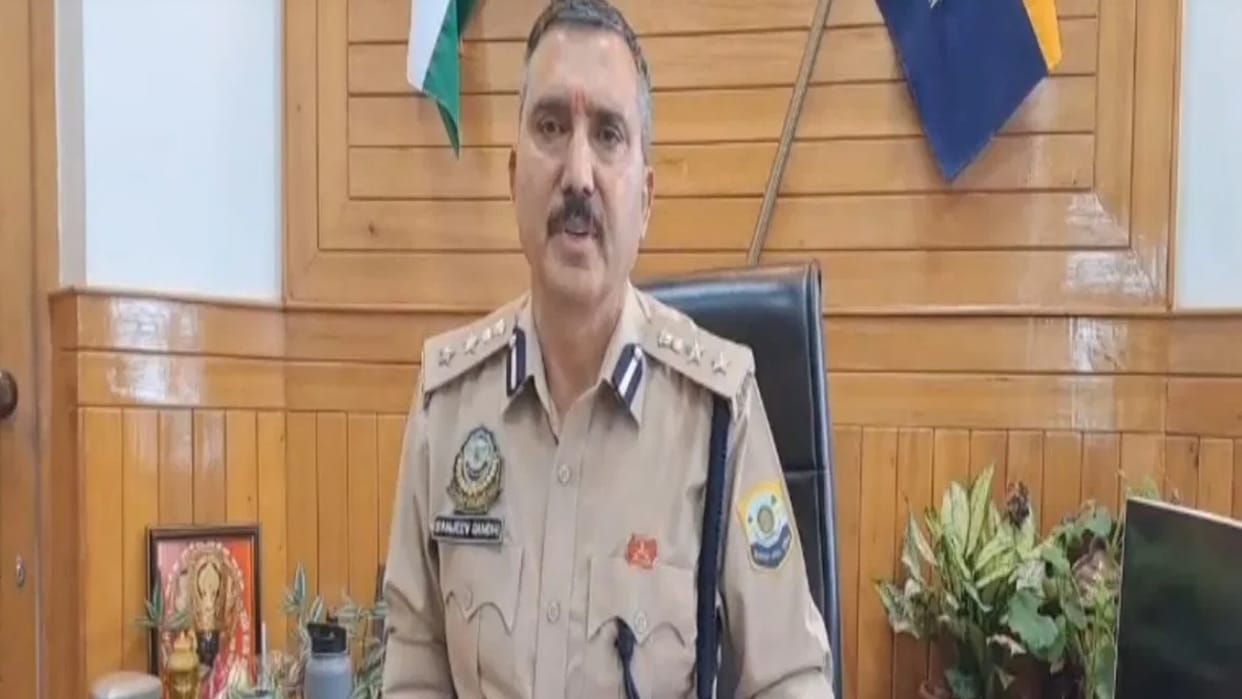 Himachal: IPS Sanjeev Kumar Gandhi appointed MD of Backward Classes Finance and Development Corporation.