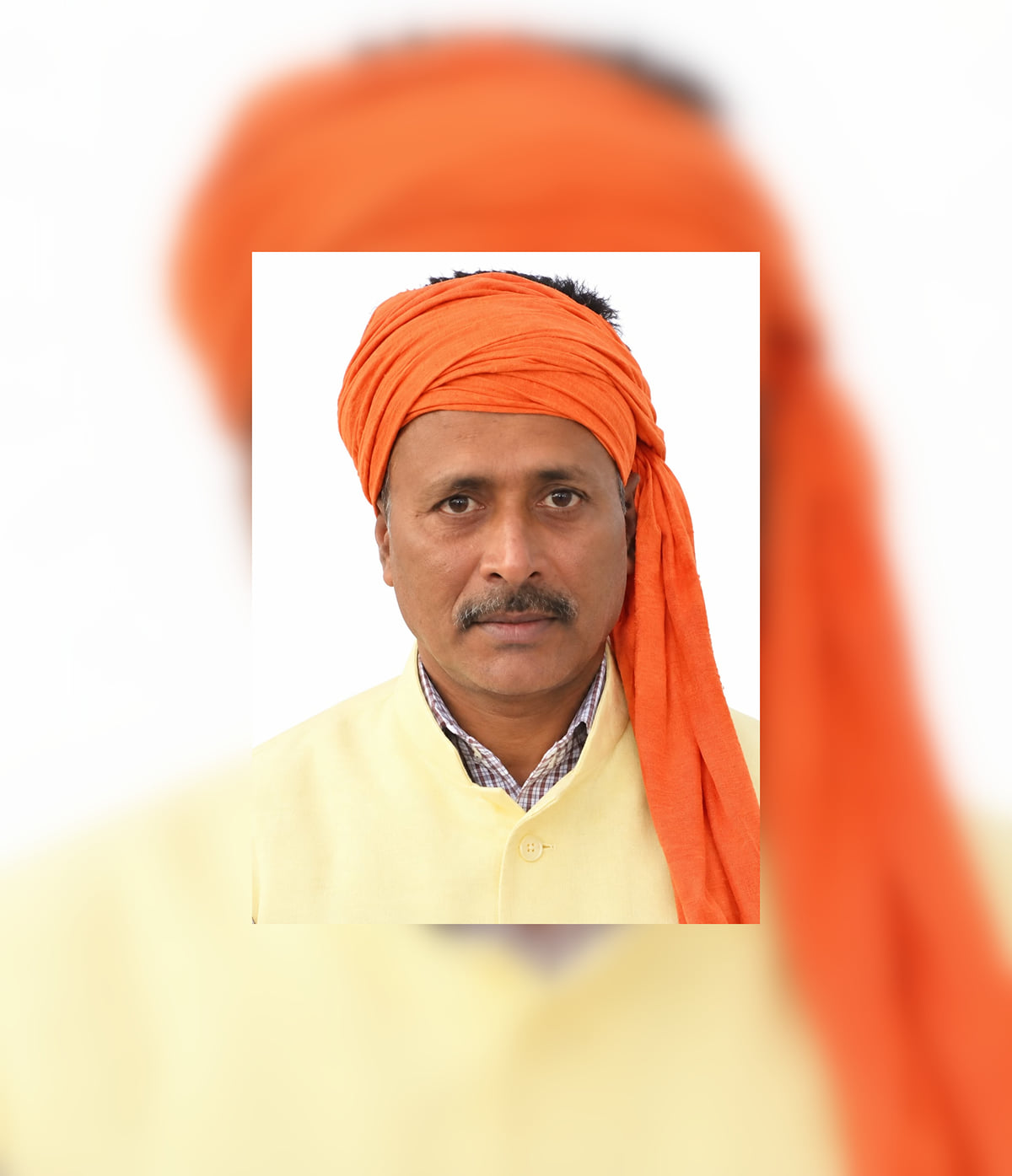 फोरलेन पर डायवर्जन बना काल: गोरखपुर में अज्ञात वाहन की टक्कर से पेंटर की मौत, बाल-बाल बचा चचेरा भाई