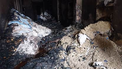 Baghpat: Massive Fire Breaks Out at Grocery Shop in Khekra Market, Two Dead and Several Injured