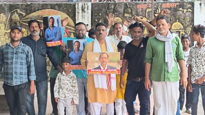 Nana Patekar heart connected with Kashi four times over 38 years tributes paid eyes amidst viral dialogues