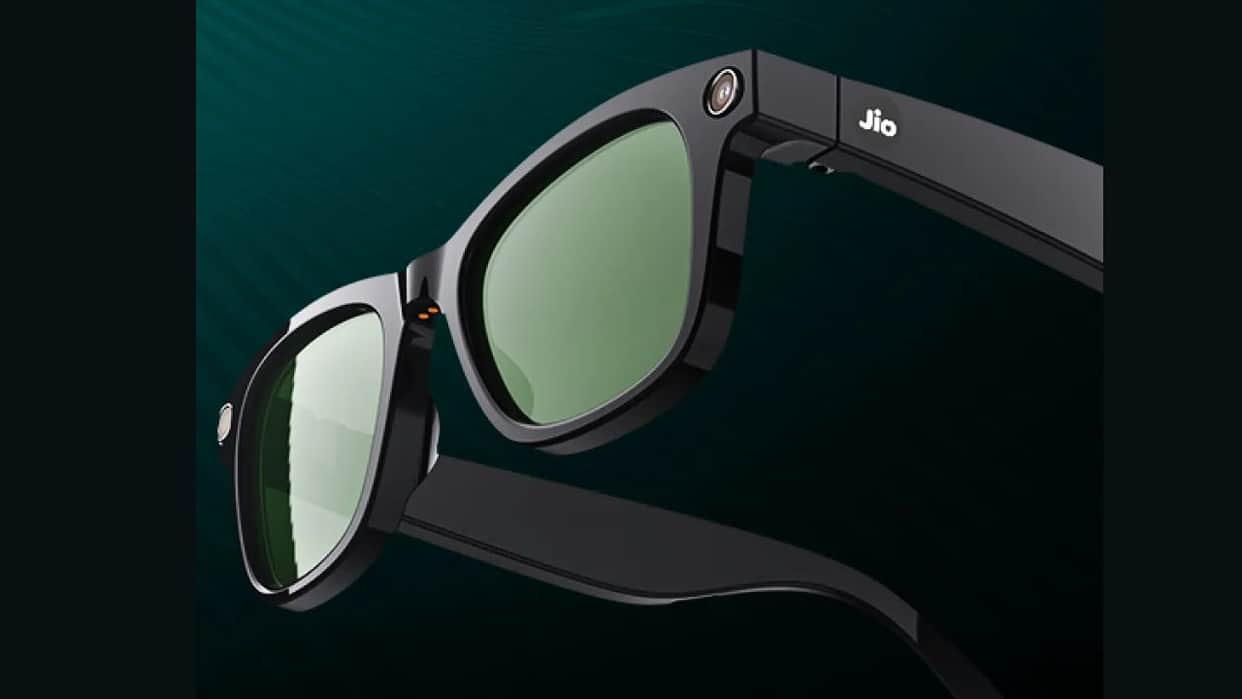 jio ai smart glasses upi payment live translation unveiled at imc 2026 features