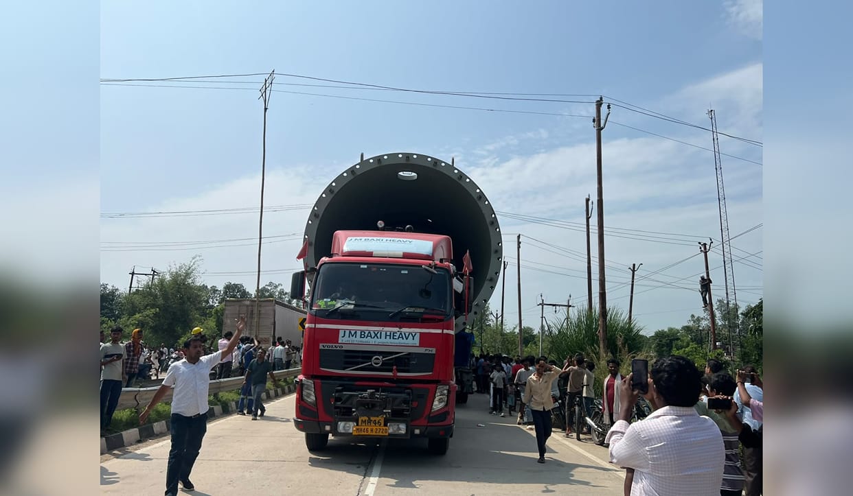 Bahubali trailer with 308 wheels spotted on the roads of Mau