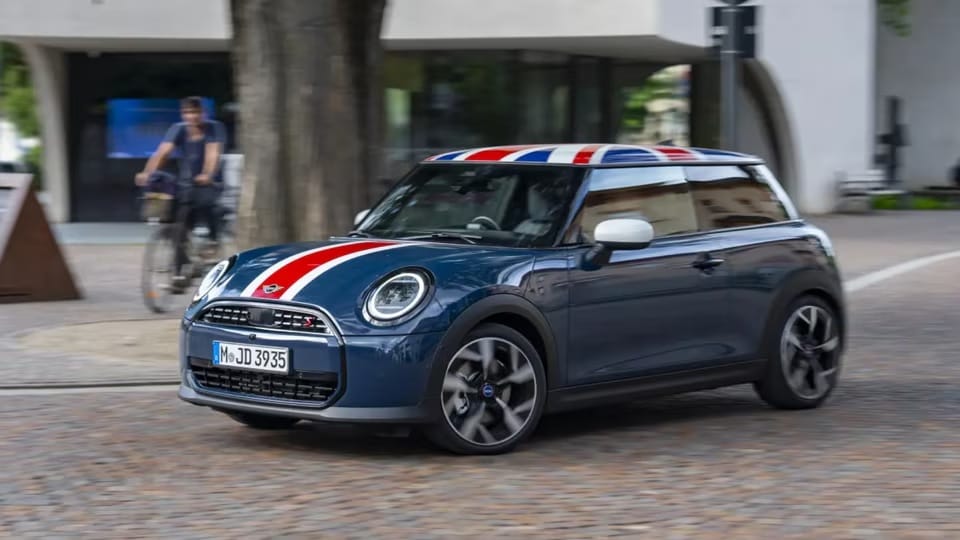 MINI Cooper Oxford Edition Bookings Open in India: Check Design, Specs And Key Features