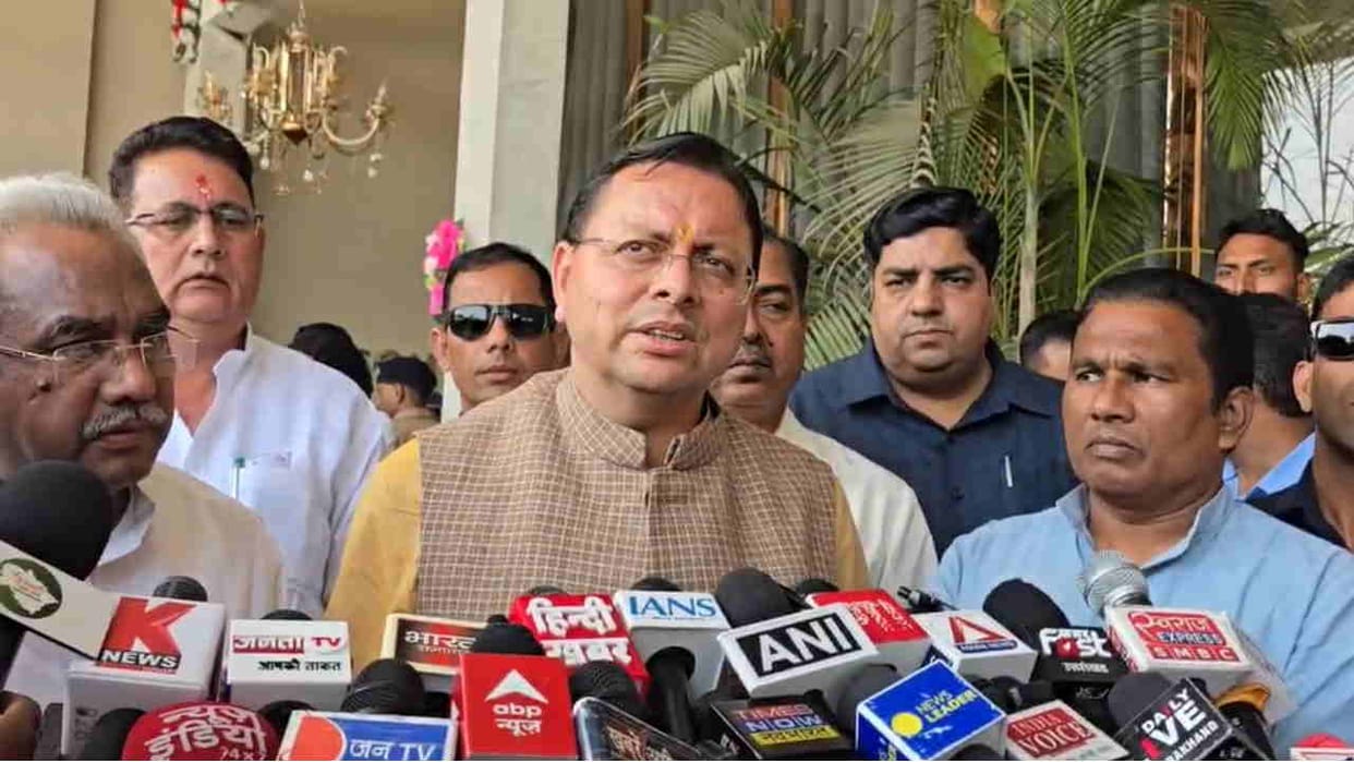 CM Dhami pays tribute to nana patekar; holds panchayat conference in SIDCUL focuses on village development