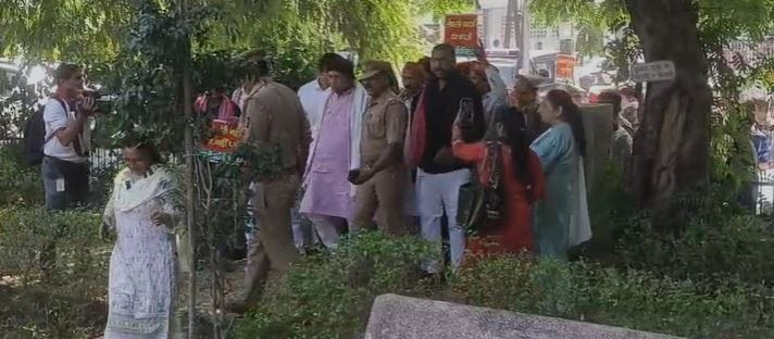 Uproar in Agra as Police Stop ‘Save Constitution March SP Workers Detained