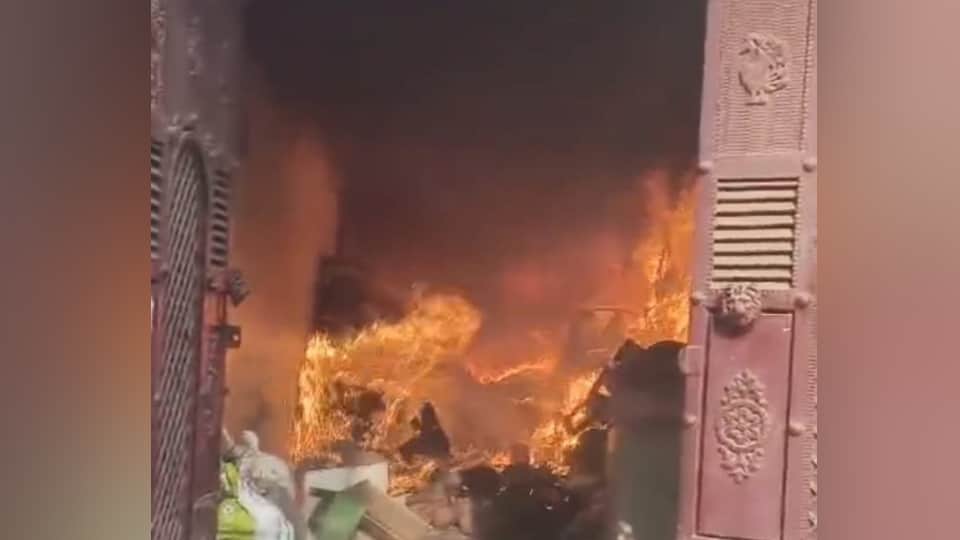 Mother and daughter burned alive: Ankur Jain, his heart torn by the screams of his wife and daughter