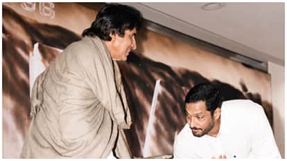 Amitabh Bachchan pays emotional tribute to Nana Patekar says he was Extraordinary artist and social worker