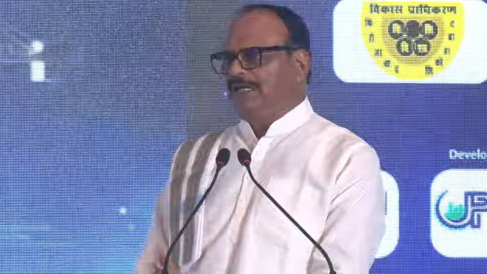 Build 2026 Lucknow Live:ब्रजेश पाठक बोले- अब प्रदेश में कोई गुंडा नहीं, हर जिला एक्सप्रेसवे से जुड़ा – Ebuild-2026 Live Up’s Development Roadmap, Infrastructure Conclave And Property Expo In Lucknow Latest Updates