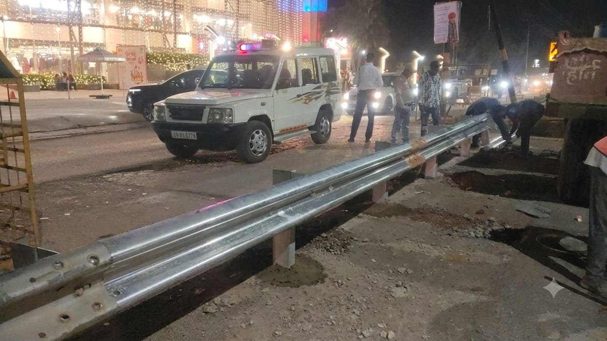 NHAI takes strict action against encroachment, stops illegal entry in Telibandha Raipur