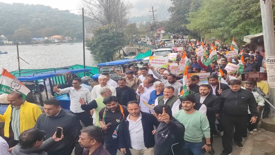 Congress and India alliance protest march in Nainital