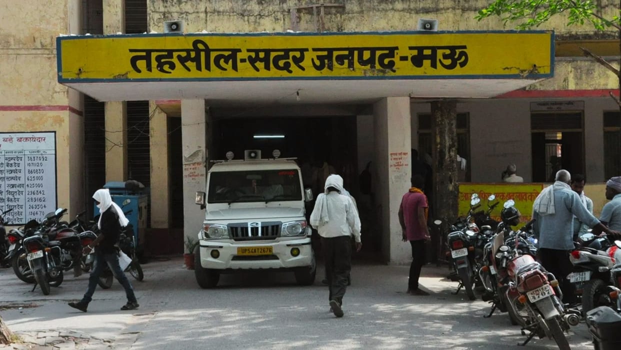 Applications for income caste and residence certificates stalled in four tehsils