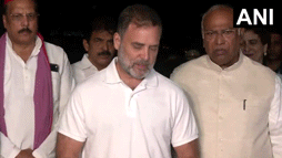 राष्ट्रपति से मुलाकात के बाद राहुल गांधी ने साधा पीएम मोदी पर निशाना