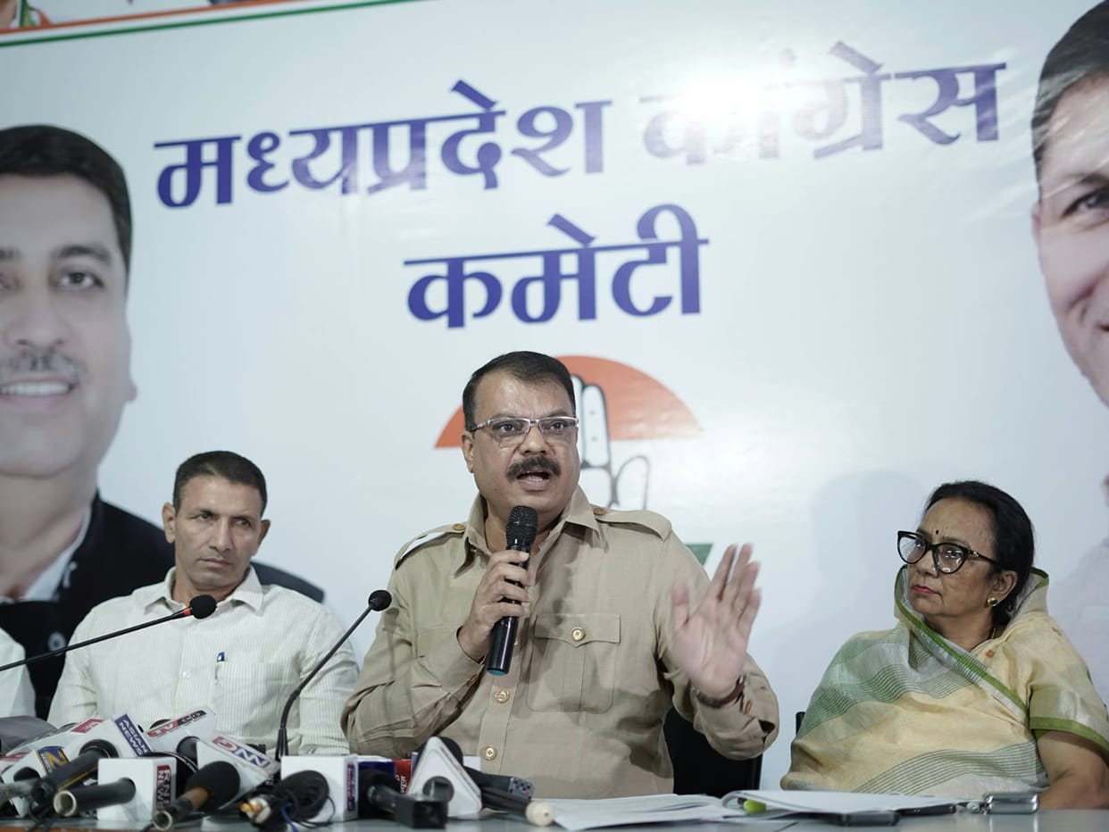 Uproar over OBC reservation: Singhar says the government stabbed the backward classes in the back; Patwari all