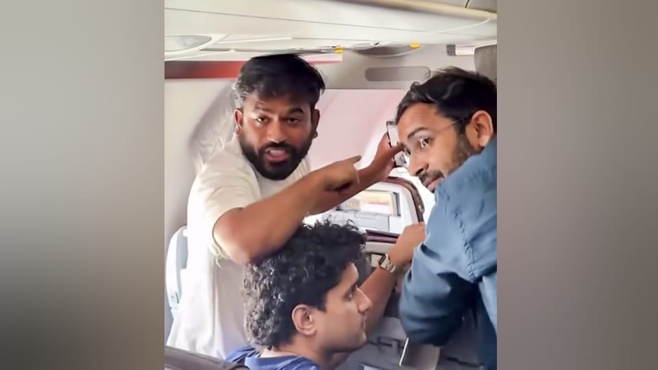 Cockroach Janta Party (CJP) Founder Abhijeet Dipkedetained by Police at Delhi Airport