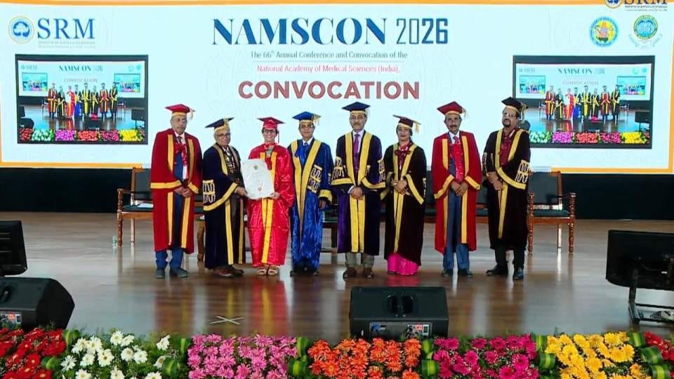 Prestigious FAMS Fellowship for Dr. Ravneet Kaur, Director of GMCH-32