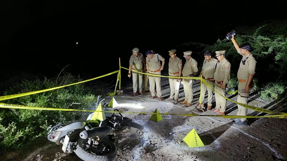 Encounter in Aliganj of UP two wanted criminals each carrying a reward of ₹25,000 arrested