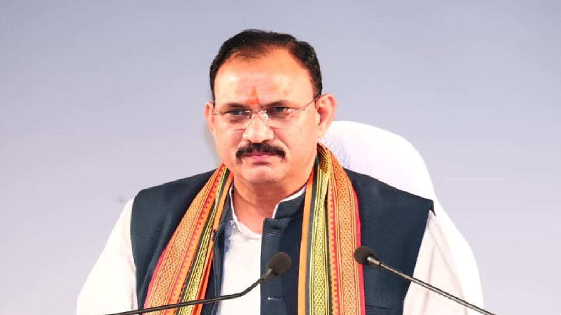 Complete cancer hospital work by December 25, Health Minister Shyam Bihari Jaiswal issues strict warning