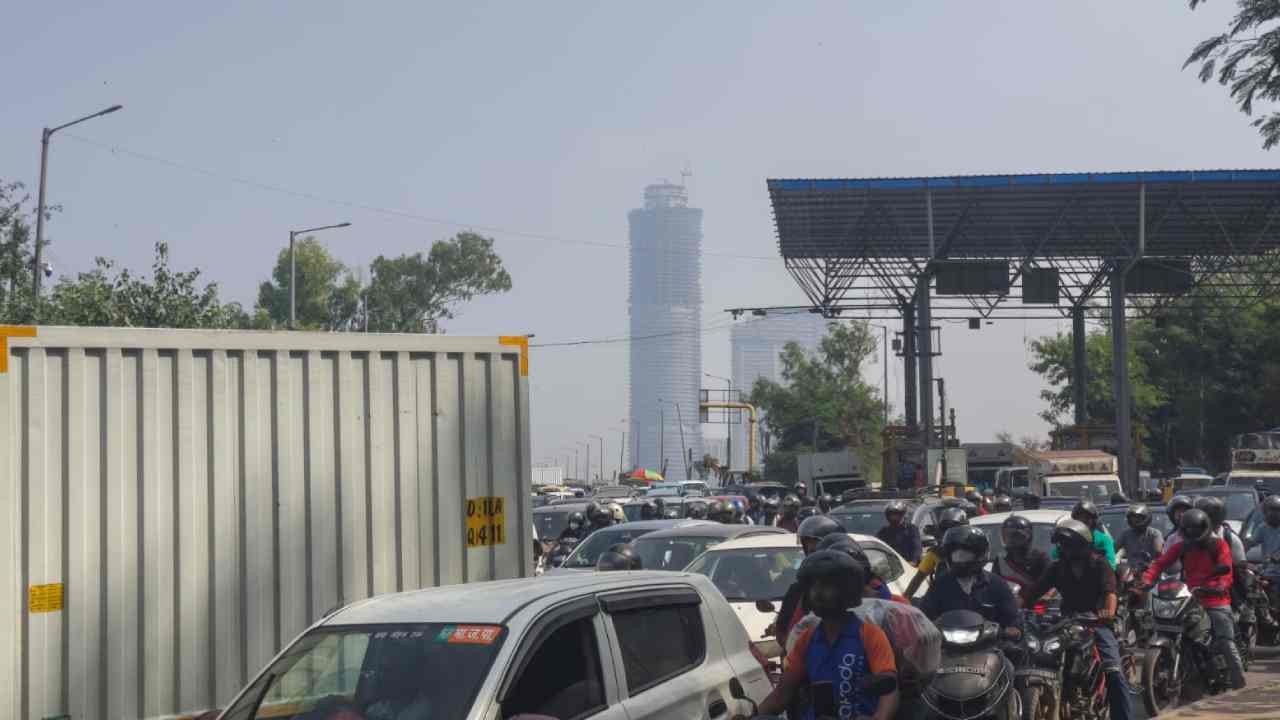 CJP protest in Delhi 100–150 protesters reached Connaught Place see photos