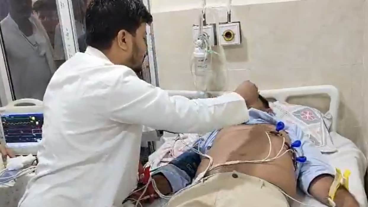 Naresh Meena Health Deteriorates Ninth Day Hunger Strike Baran Farmers Demands Fertilizer Irrigation