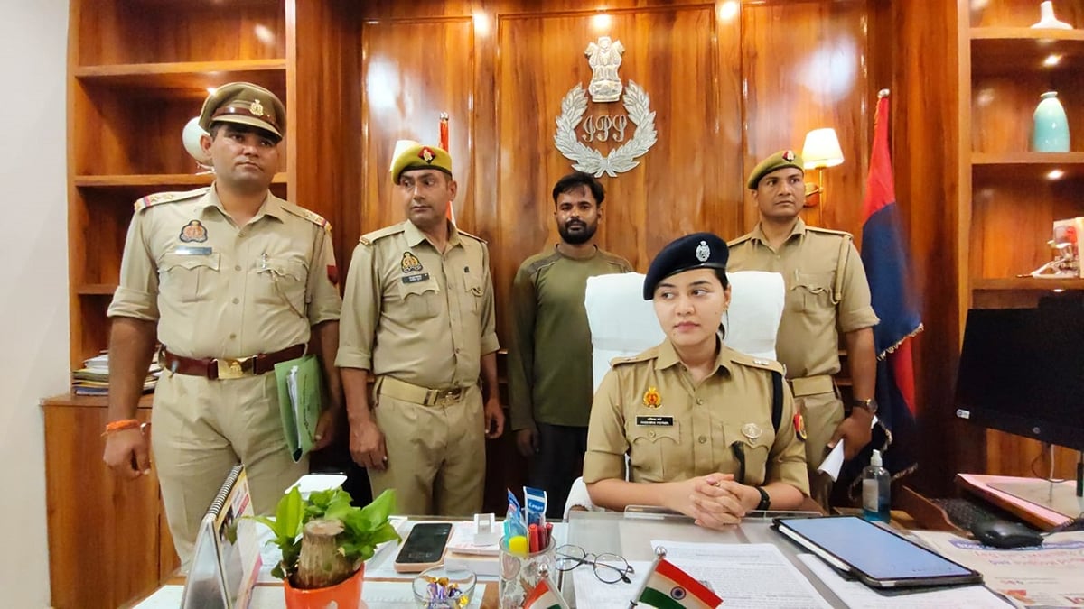 बरेली: प्रेमिका से बात करने पर युवक पर फेंका था तेजाब, एक साल बाद आरोपी गिरफ्तार