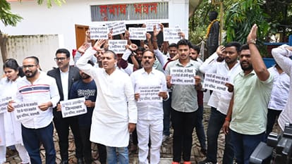 Yuva Parishad against CJP Justice March Kashi slogans raised against Rahul Gandhi support Election Commission