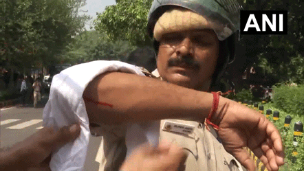 CJP Protest in Delhi: Stone Pelting Near Akashwani Bhawan, Several Police Personnel Injured