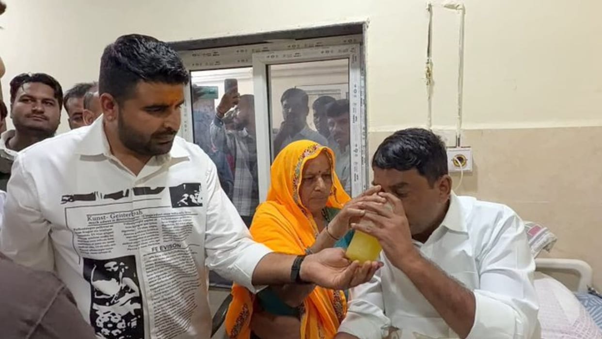Naresh Meena Hunger Strike Ends Ravindra Singh Bhati Baran Hospital Farmers Fertilizer Shortage