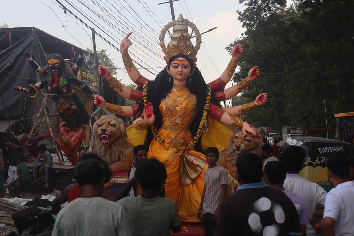 Indore: Ghatsthapana performed in homes across Indore; crowds of devotees thronged Goddess temples.