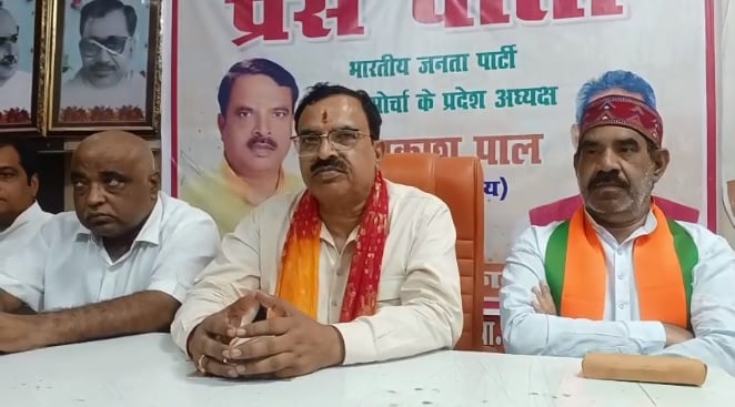 कानपुर राजनीति: प्रकाश पाल बोले- तीन सीटों पर लड़ने का दम नहीं, 403 सीटों की बात कर रहे अखिलेश, उठाए ये सवाल