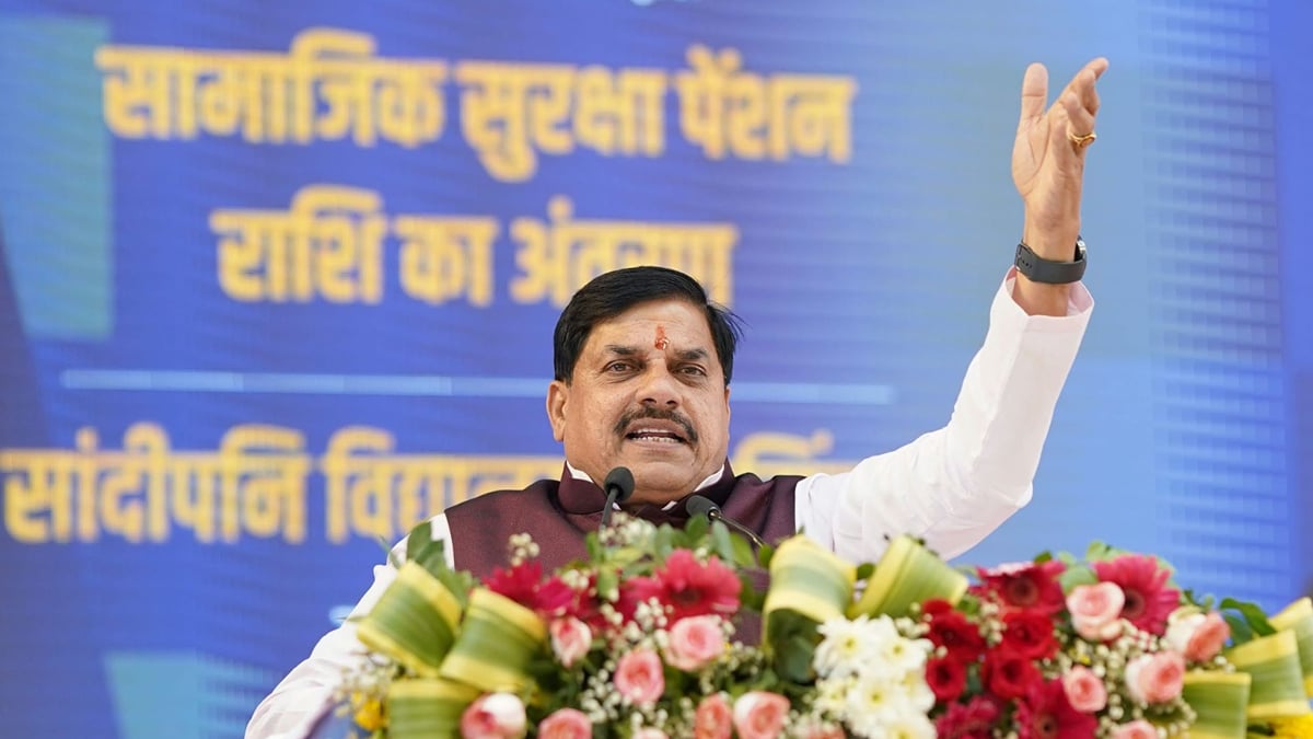 एमपी: सीएम बोले-राहुल गांधी सत्ता के लिए बेचैन, चुनाव आयोग पर आरोप लगाने से पहले कांग्रेस अपना इतिहास देखे
