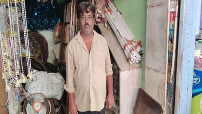 Muslims, along with Hindus also craft effigies of Ravana for ramlila in Bareilly