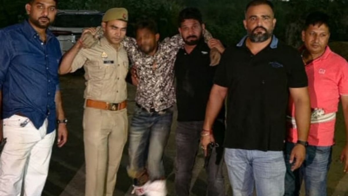 गाजियाबाद: मुठभेड़ में 50 हजार का इनामी बदमाश नागिन गिरफ्तार, पैरों में लगी गोली, 100 से ज्यादा आपराधिक केस