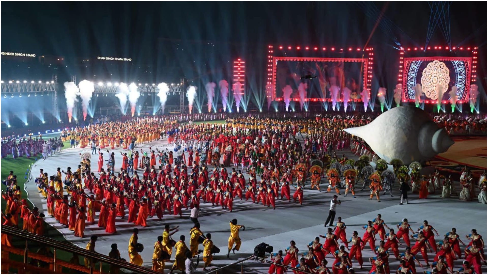 Durga Puja 2026 in West Bengal: Stunning Pandal Photos and Cultural Highlights
